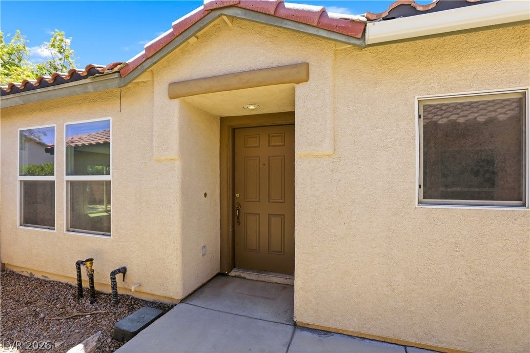 11172 Verismo Street — photo 3 of 31