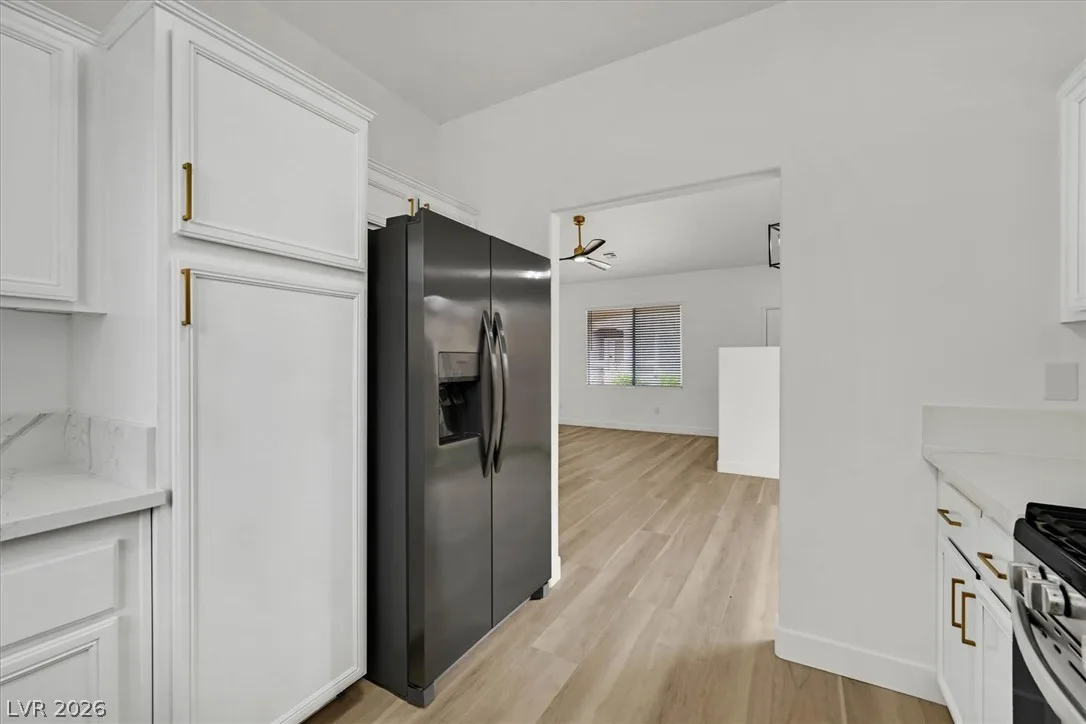 1480 Summer Glow Avenue — photo 3