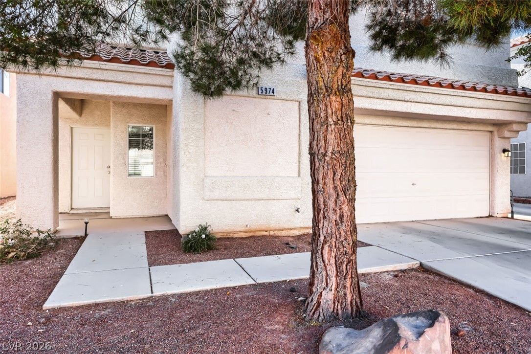 5974 Gentleslope Street — photo 3