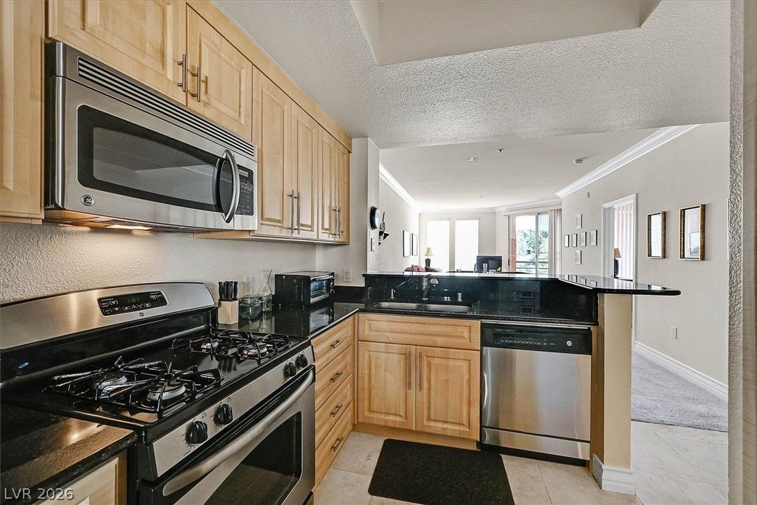 220 East Flamingo Road 305 — photo 3 of 26