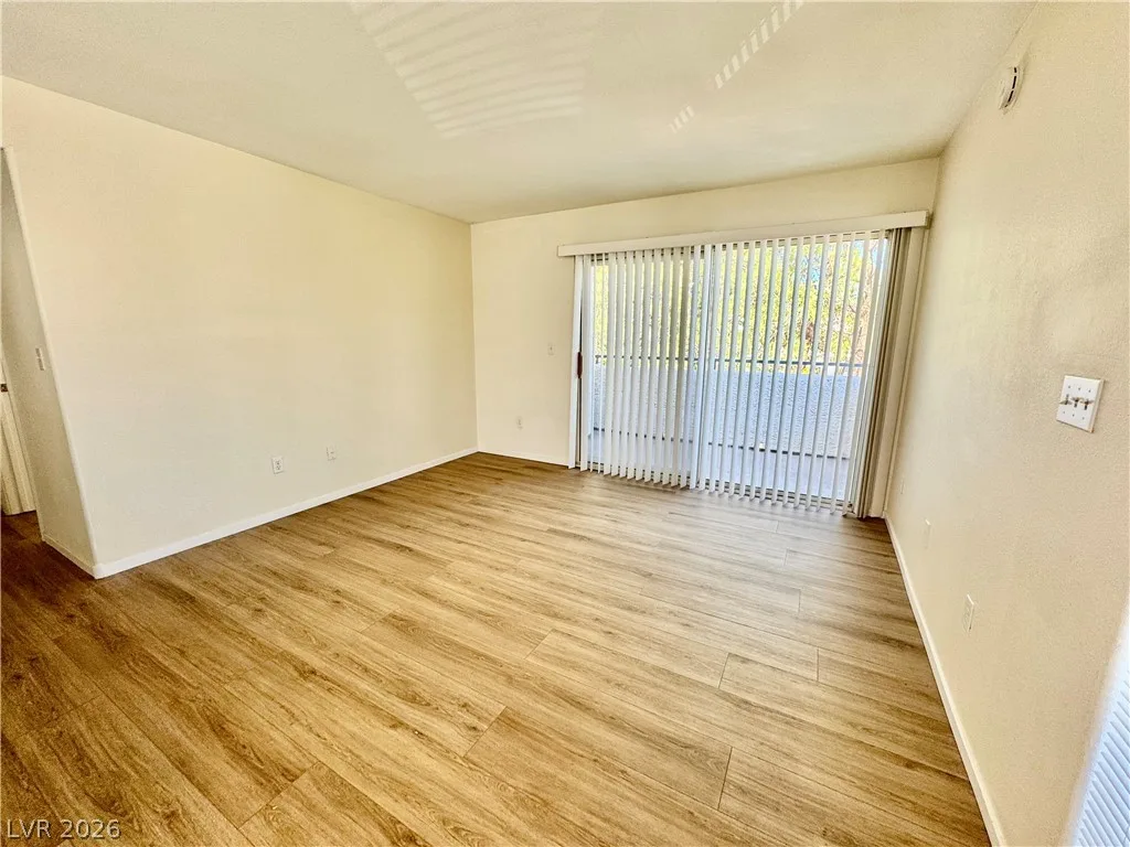 3060 Casey Drive 204 — photo 4