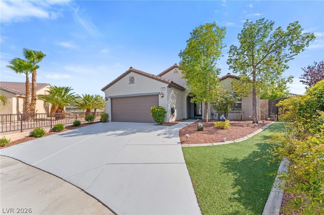 2393 Wood Village Drive — photo 2