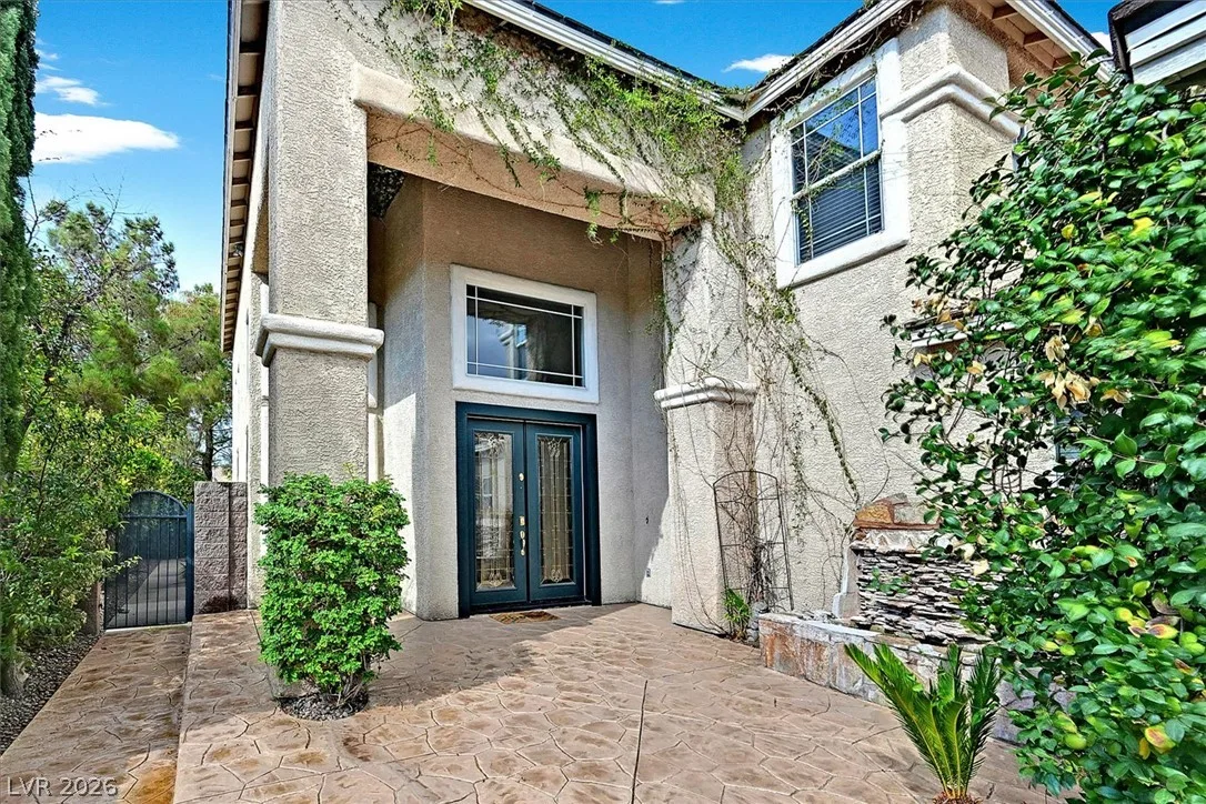 2282 Tedesca Drive — photo 3