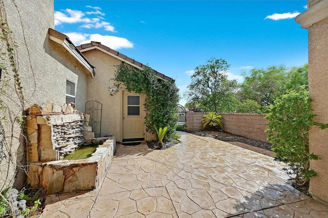 2282 Tedesca Drive — photo 4