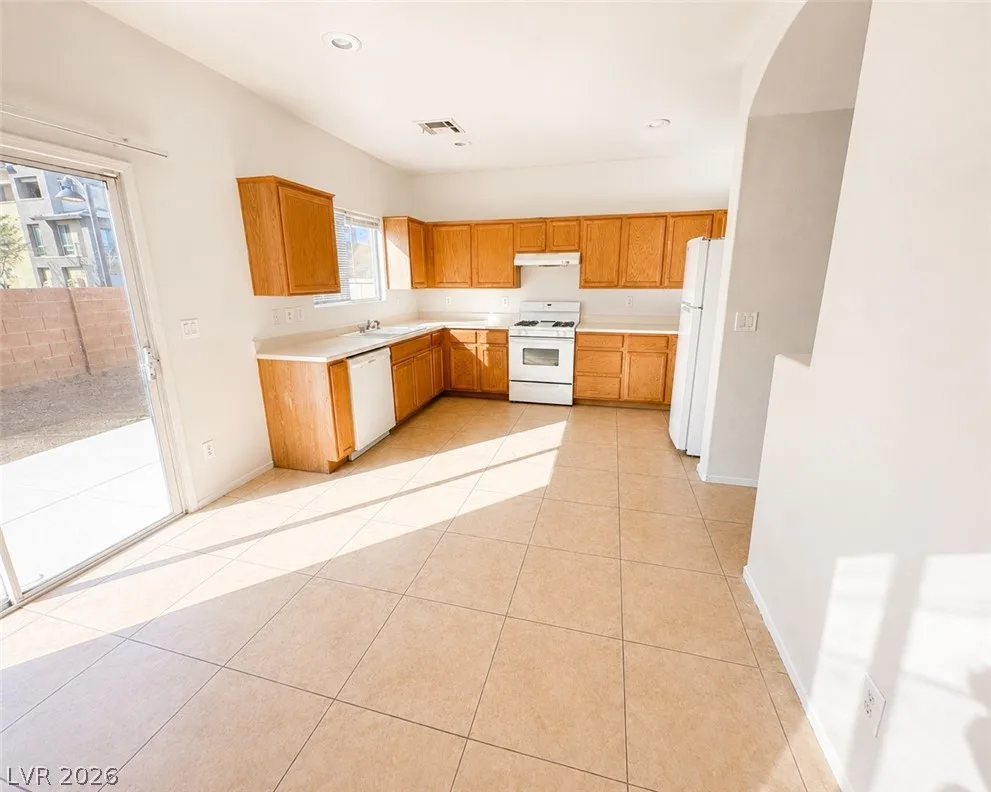6247 Barton Manor Street — photo 3