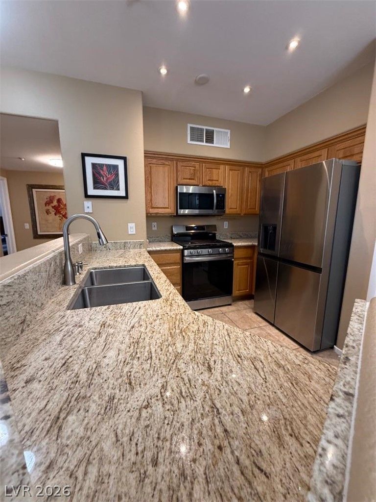 50 Aura De Blanco Street 3201 — photo 4 of 16