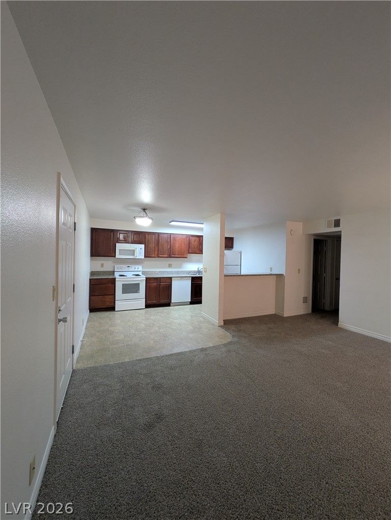 5321 River Glen Drive 236 — photo 5 of 19