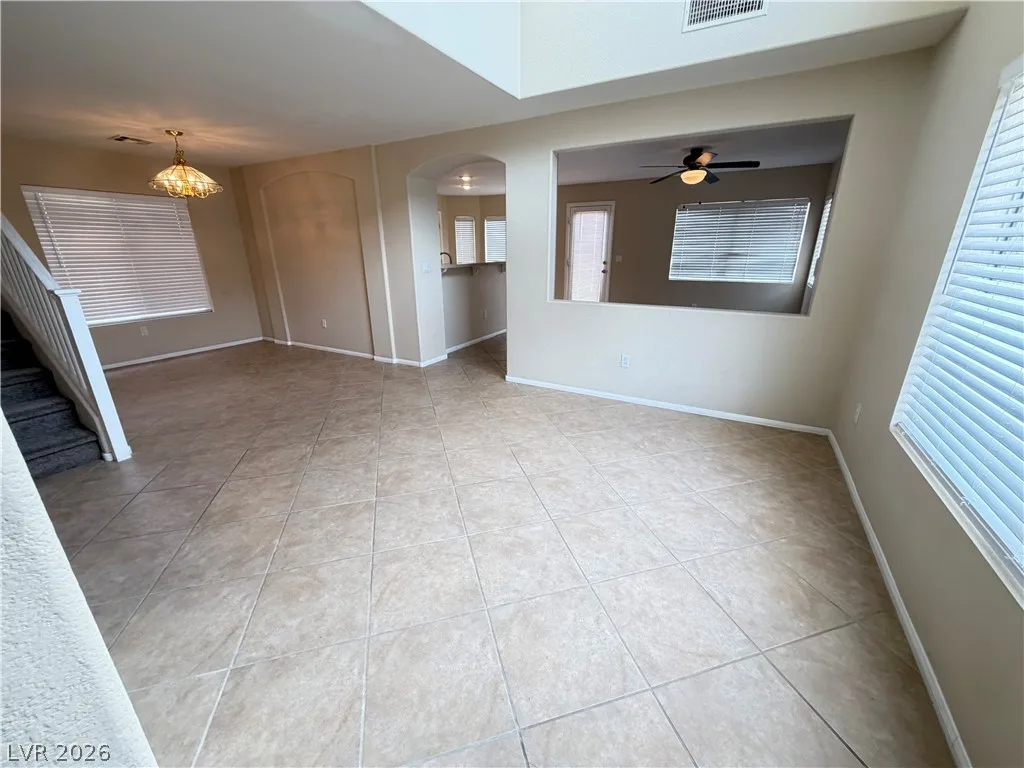 578 Poplar Leaf Street — photo 2