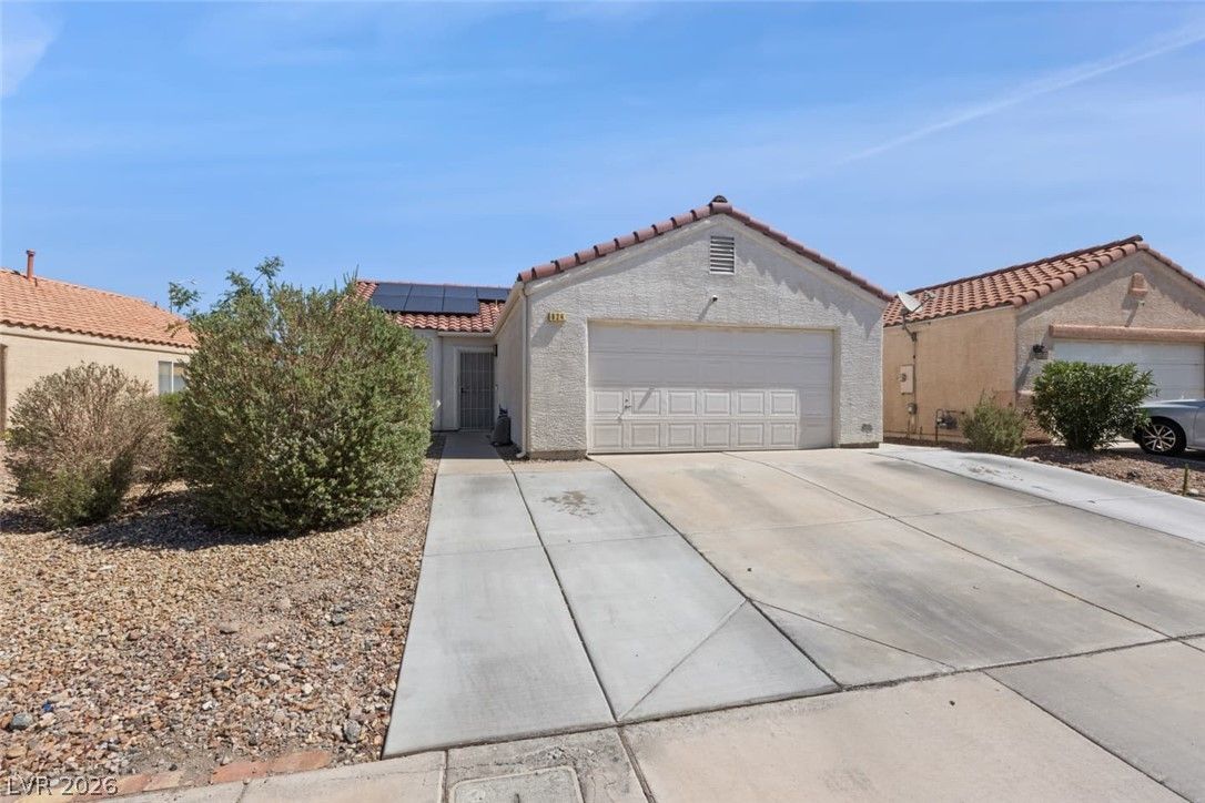 624 Black Sand Court — photo 2 of 19