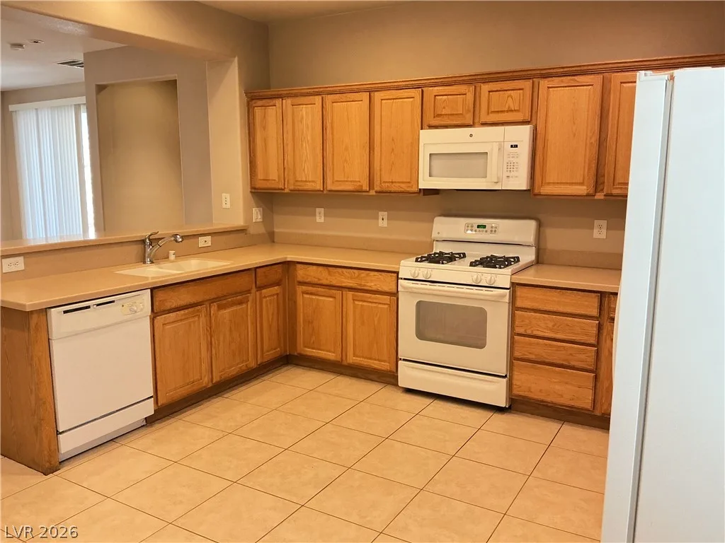 11536 Regal Rock Place — photo 5
