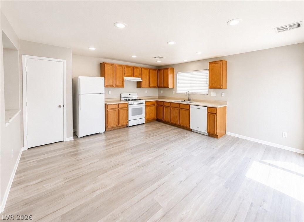 689 Wallington Estate Street — photo 4