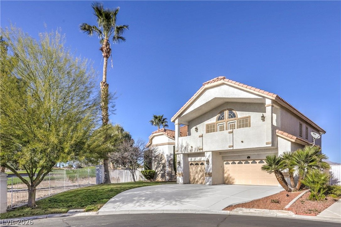 5152 Forest Oaks Drive — photo 1
