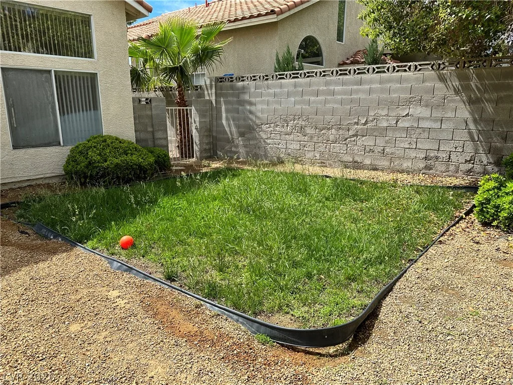 1805 SCENIC SUNRISE Drive — photo 5