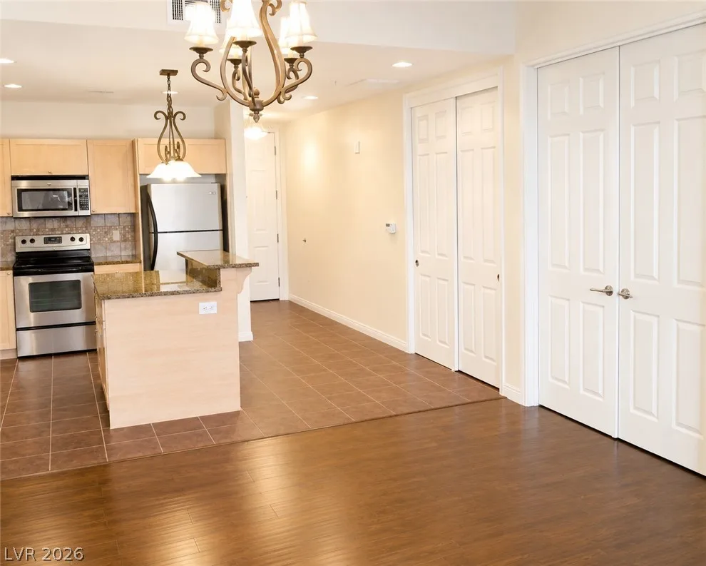 2455 West Serene Avenue 527 — photo 2