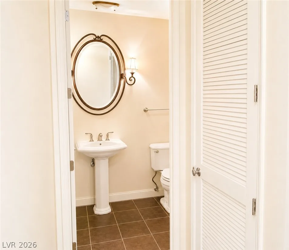 2455 West Serene Avenue 527 — photo 5