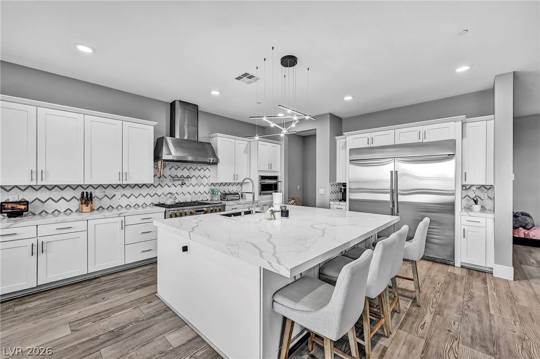 230 Shaded Canyon Drive — photo 3
