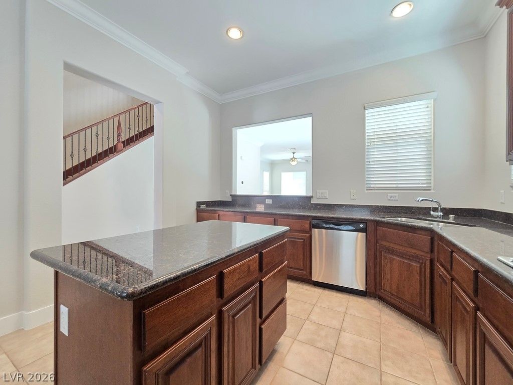 11363 Colinward Avenue — photo 5 of 30