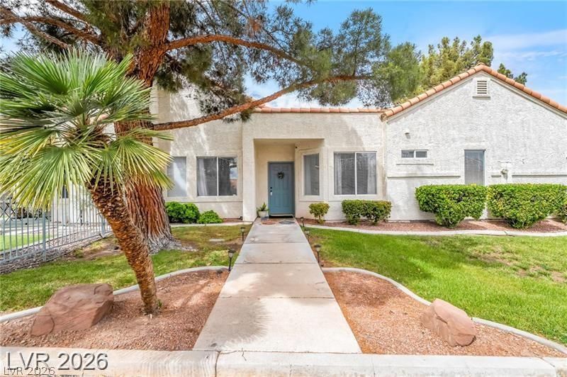 2251 Van Gogh Drive — photo 4