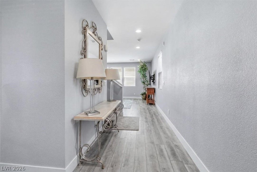 7025 Gilman Street — photo 4 of 35