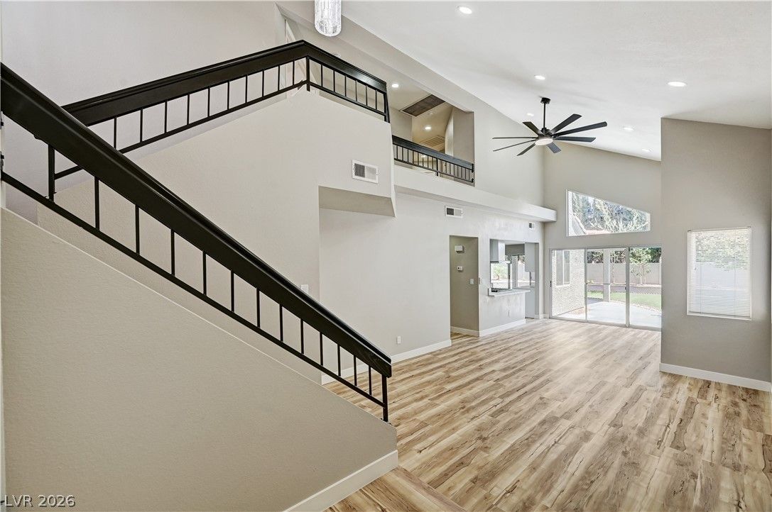 2720 Kennington Circle — photo 3