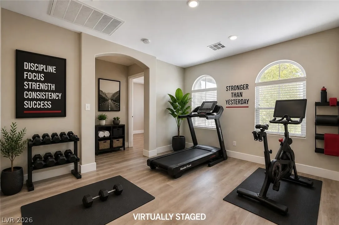 10157 Vickers Street — photo 4 of 43