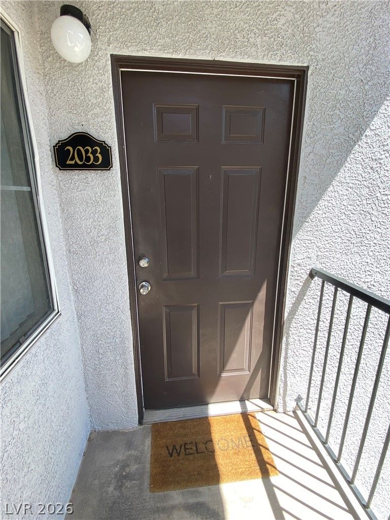 2615 West Gary Avenue 2033 — photo 2