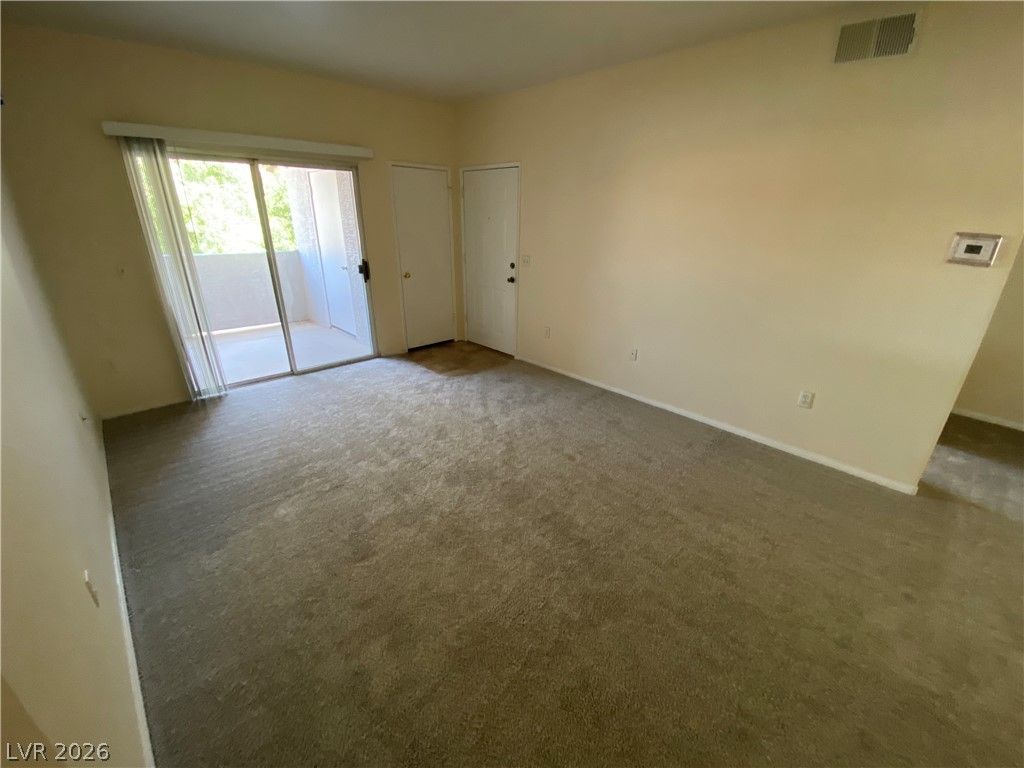 2615 West Gary Avenue 2033 — photo 3