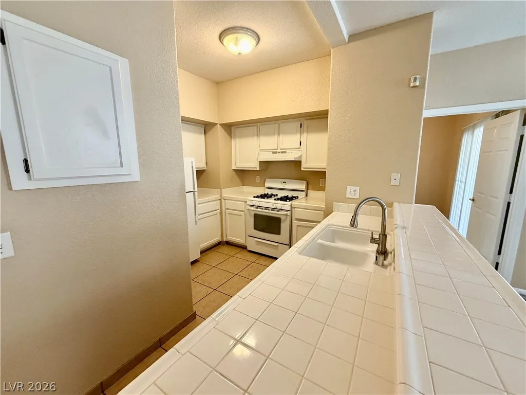 2251 Wigwam Parkway 515 — photo 5