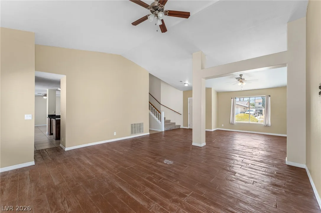 7712 Leavorite Drive — photo 5 of 45