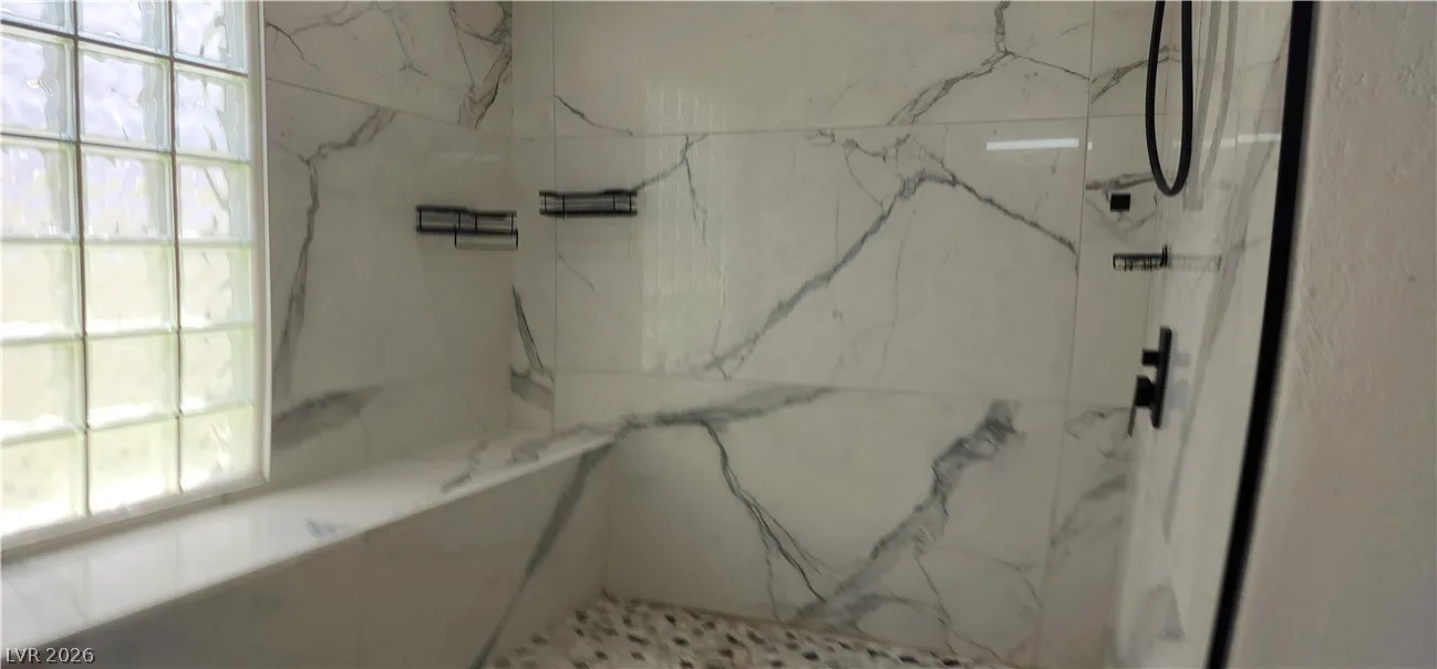 8016 Shorecrest Drive — photo 4