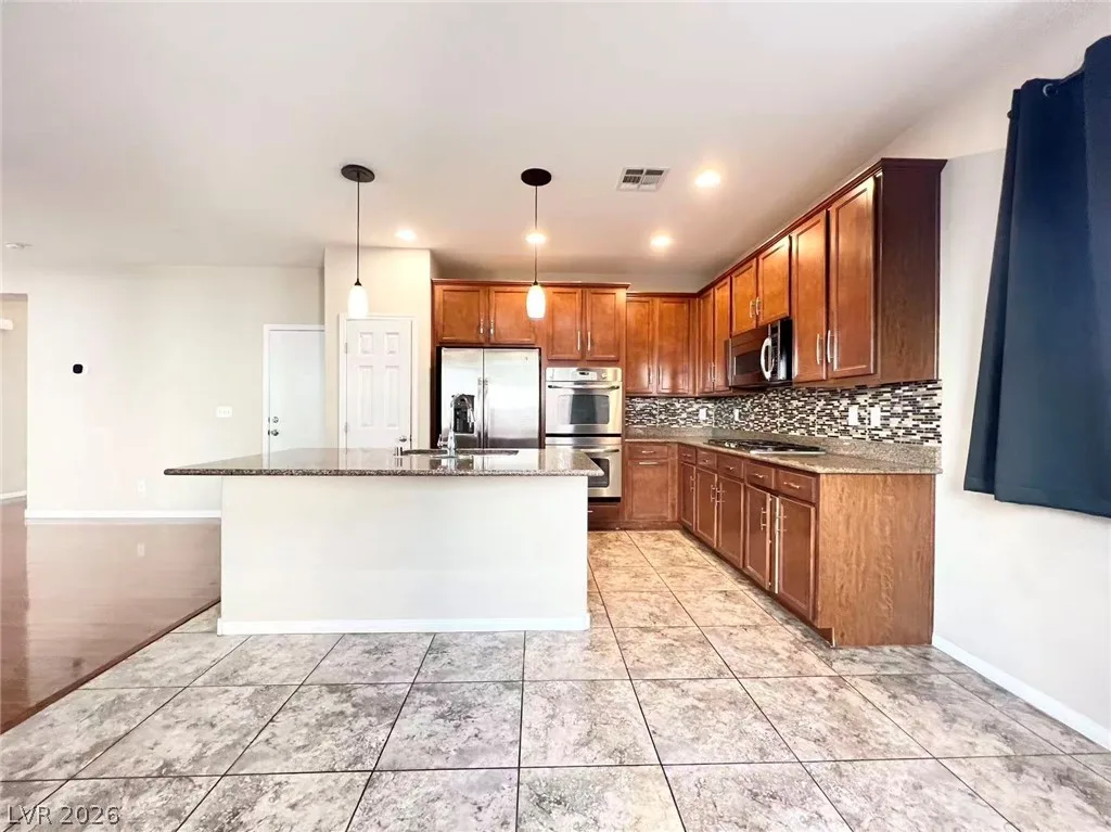 11002 Sardinia Sands Drive — photo 4