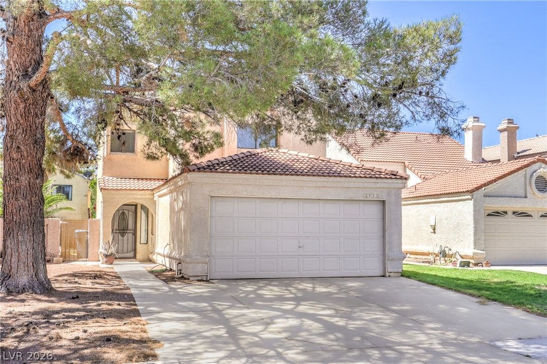 6633 Crosstimber Court — photo 3 of 27