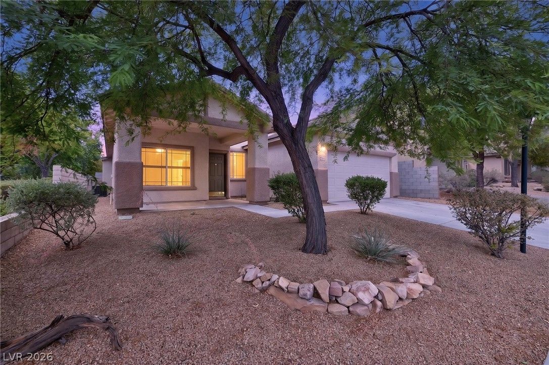 9001 Teetering Rock Avenue — photo 2