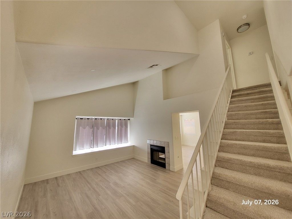 3305 Hyannis Circle — photo 3