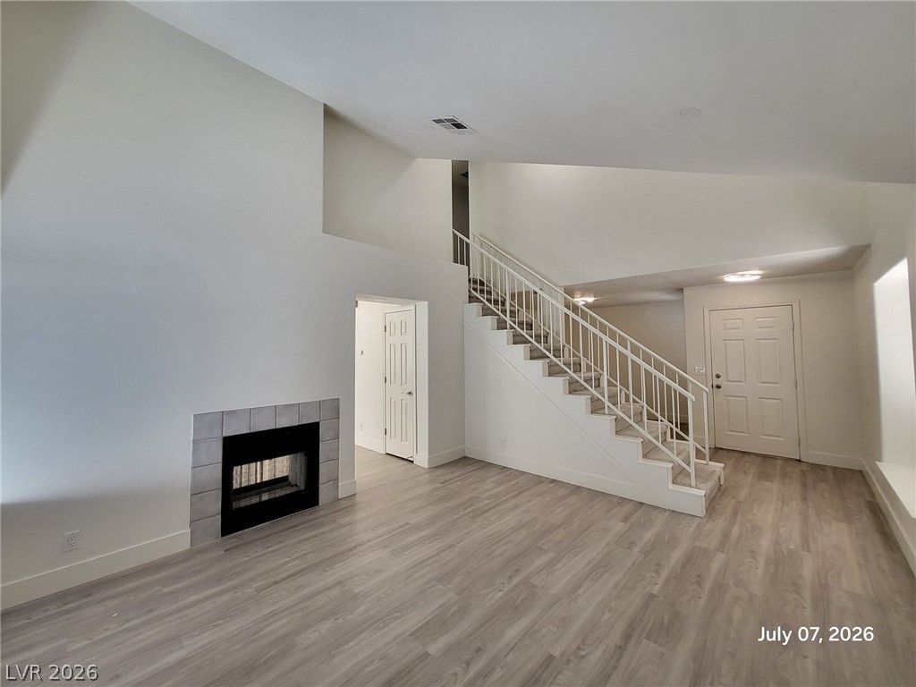 3305 Hyannis Circle — photo 4
