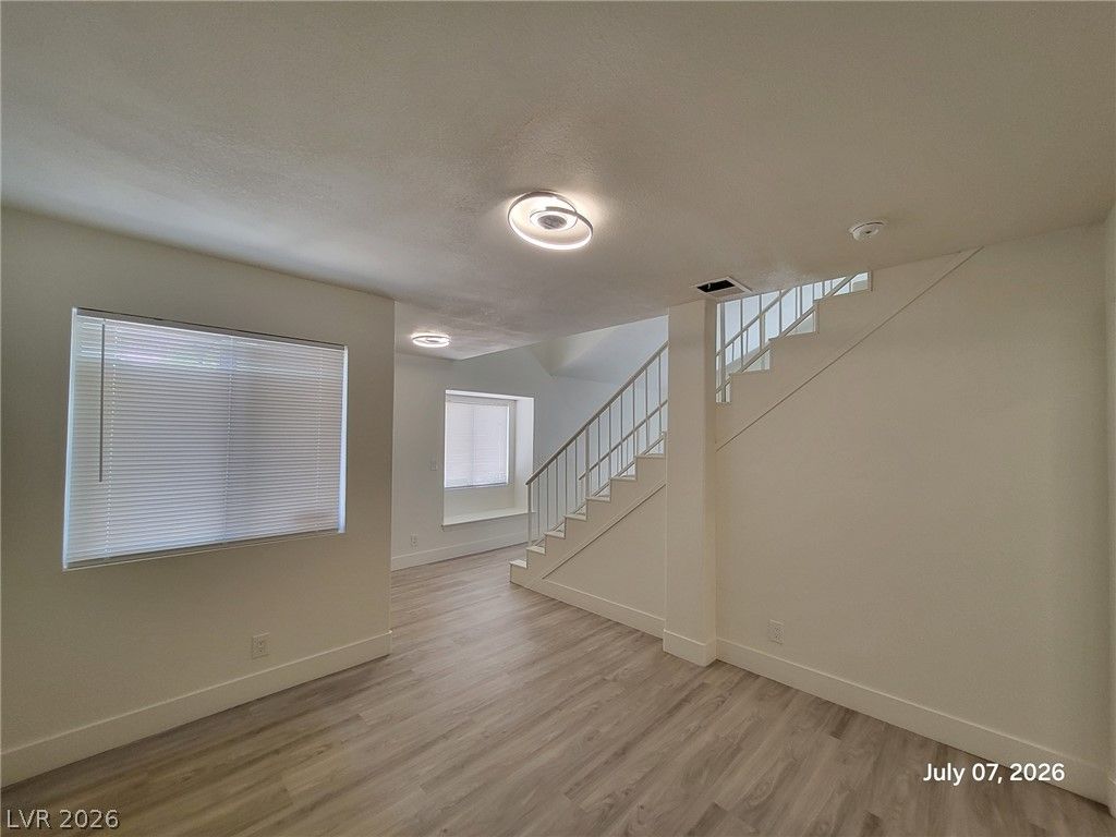 3305 Hyannis Circle — photo 5