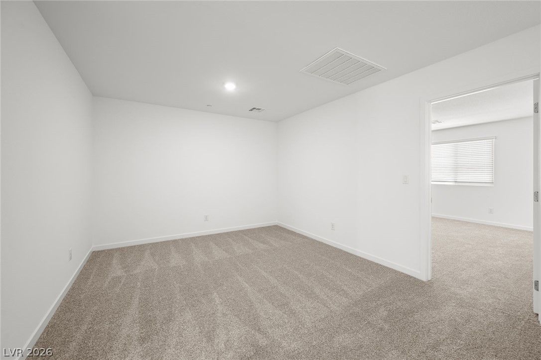 178 Stardust Grove Avenue — photo 3 of 20