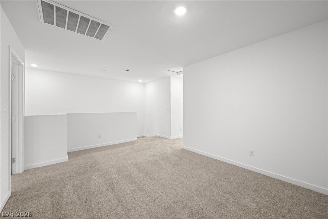178 Stardust Grove Avenue — photo 4 of 20