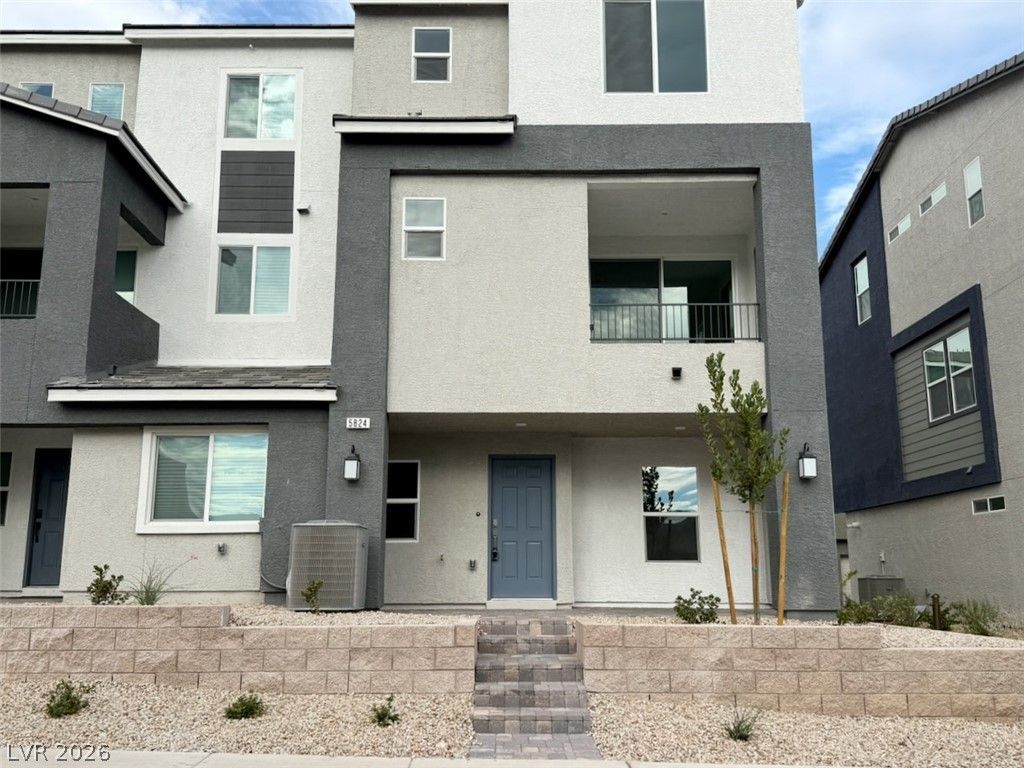 5824 Wisteria Walk Street — photo 1