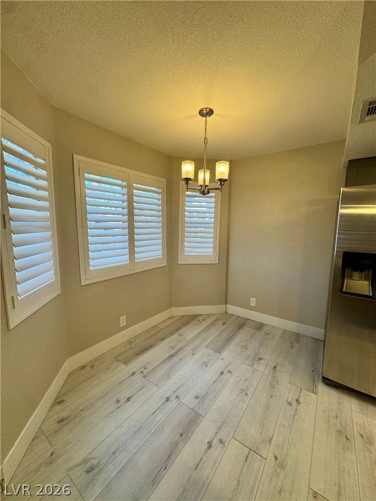 1400 Oak Rock Drive 201 — photo 4