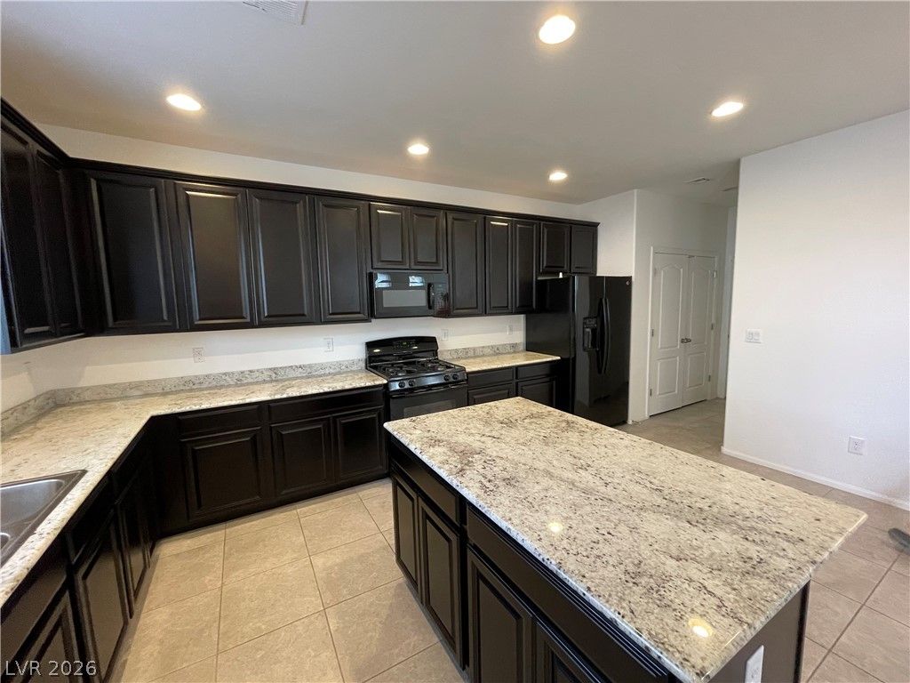 6568 Pine Hall Avenue — photo 3