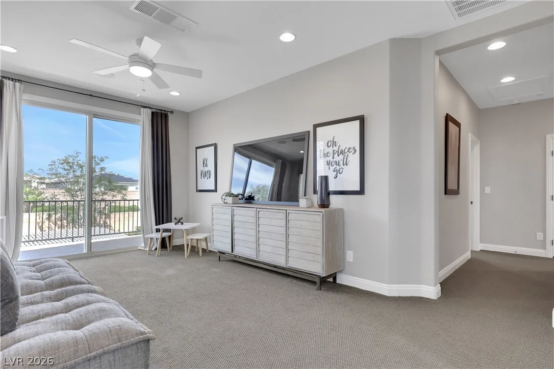 8853 Highland Skye Drive — photo 3