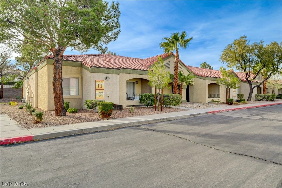 7885 West Flamingo Road 1071 — photo 1