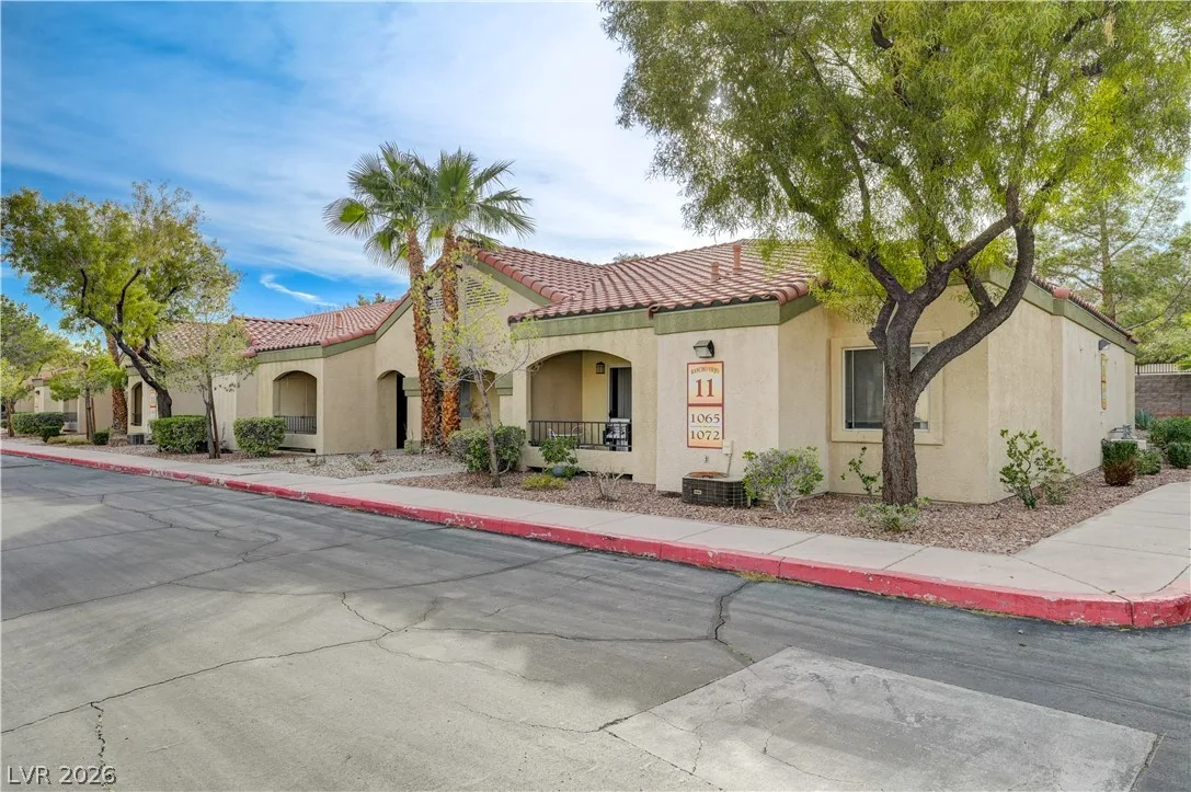 7885 West Flamingo Road 1071 — photo 2