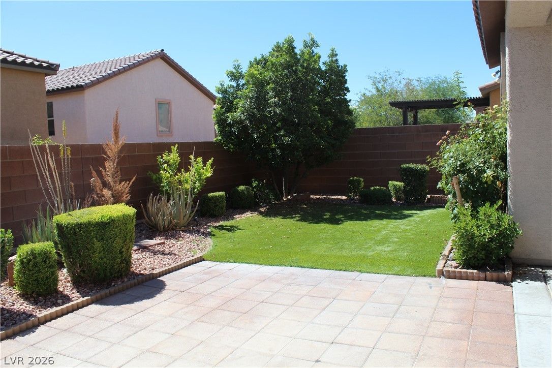 10266 Copalito Drive — photo 5