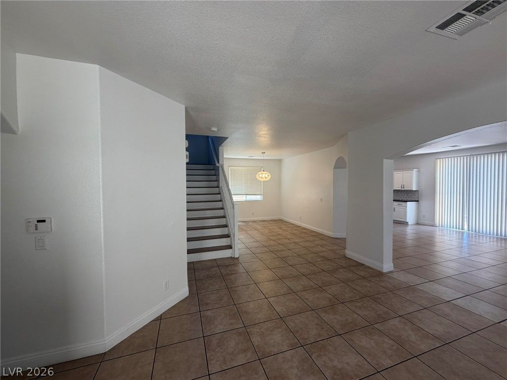 549 Halloran Springs Road — photo 4 of 33