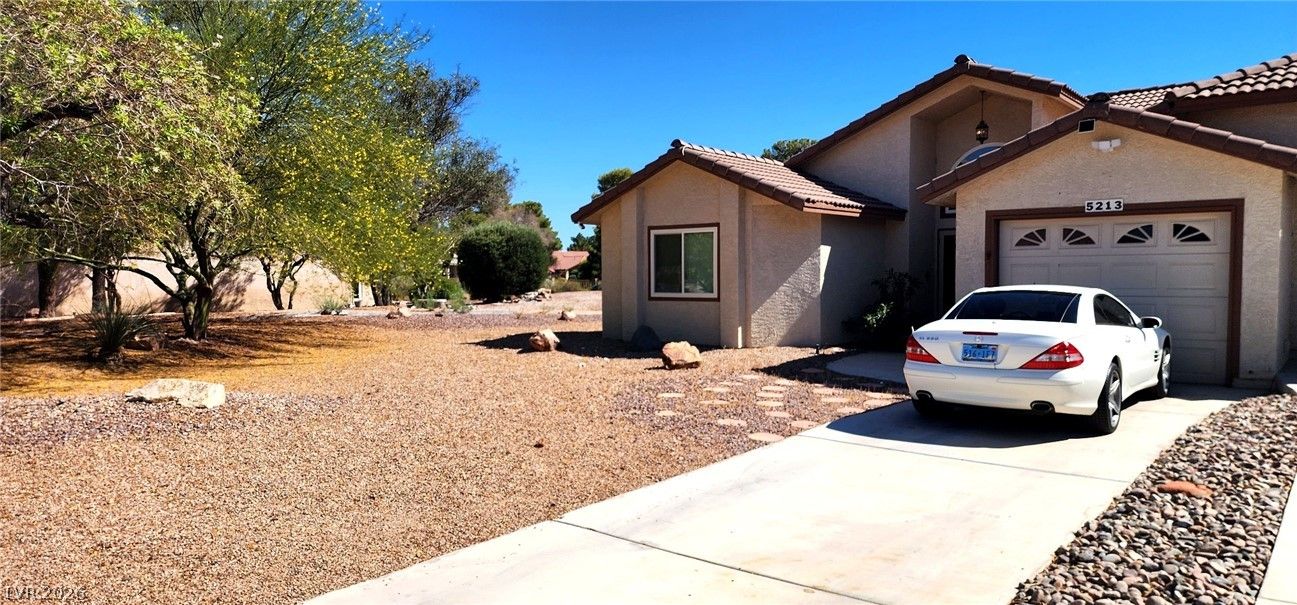 5213 Orchard Hills Avenue 1 — photo 2 of 46