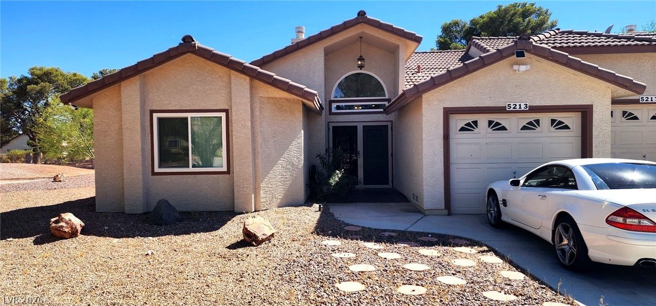 5213 Orchard Hills Avenue 1 — photo 3 of 46