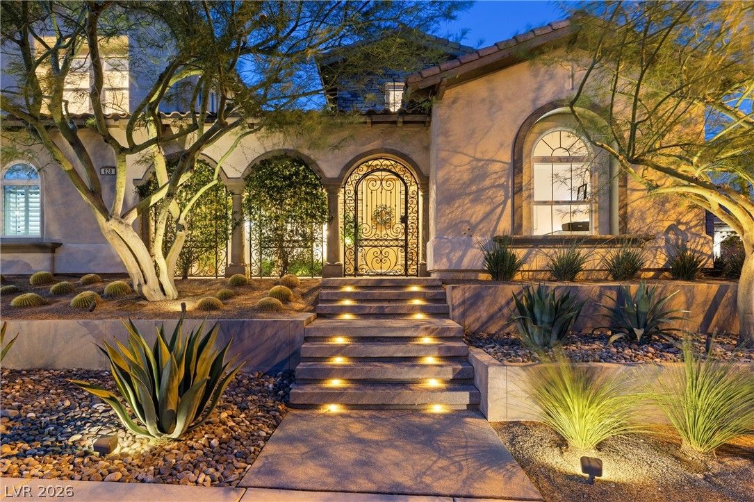 628 Coriander Canyon Court — photo 2