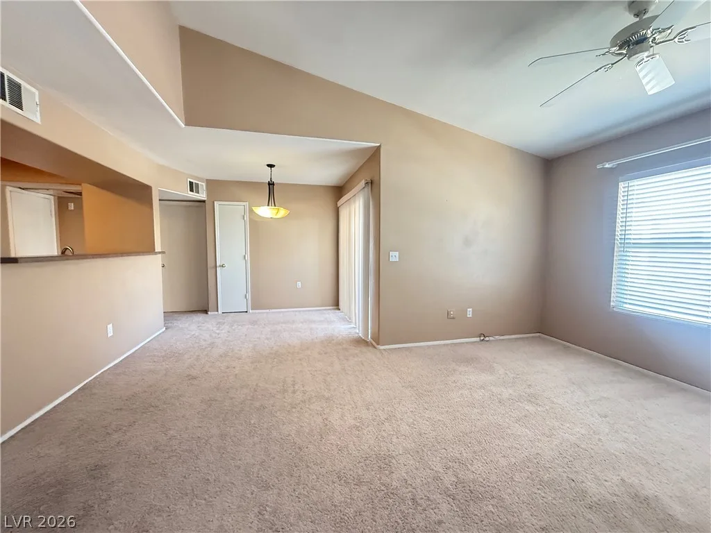 7255 SUNSET Road 2052 — photo 3